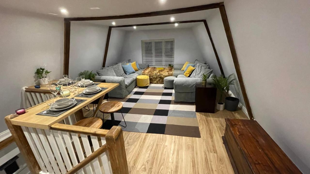 Stunning Luxury Apartment In Central Lymington Eksteriør bilde