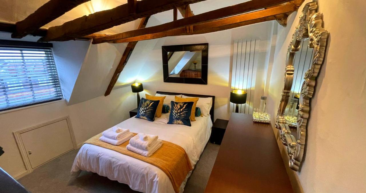 Stunning Luxury Apartment In Central Lymington Eksteriør bilde